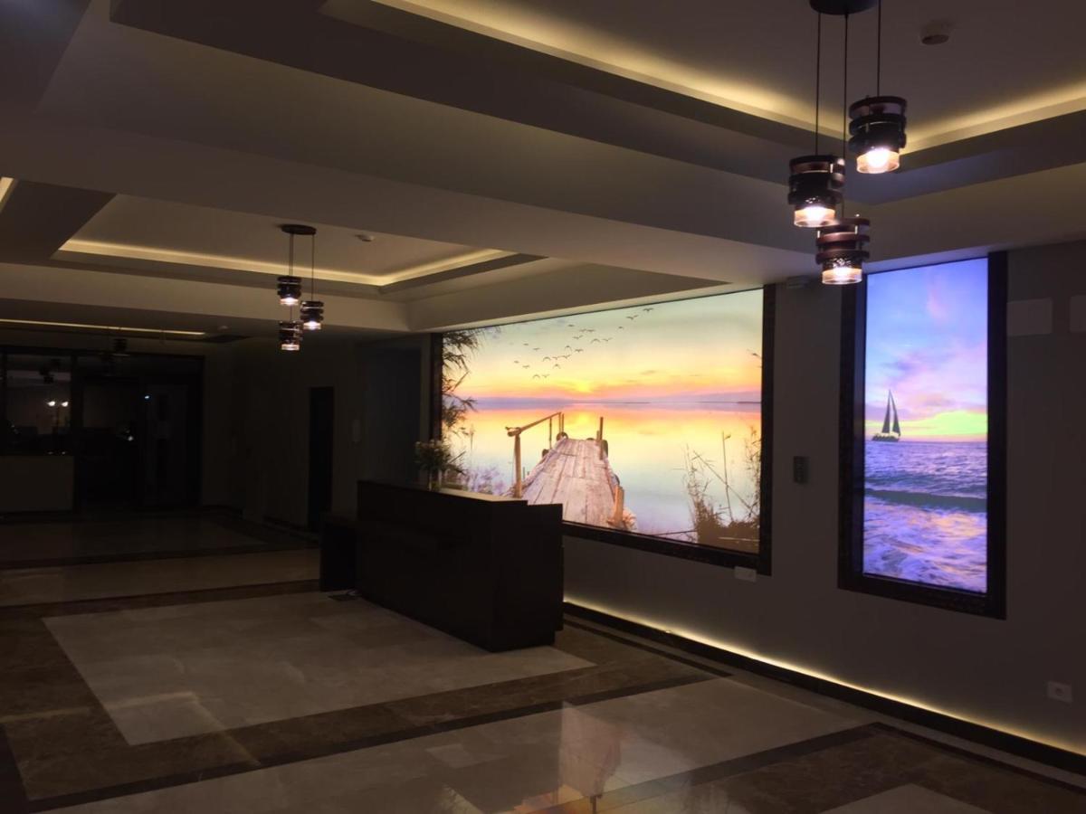 Apartment Sunset Lake View Mamaia Bagian luar foto